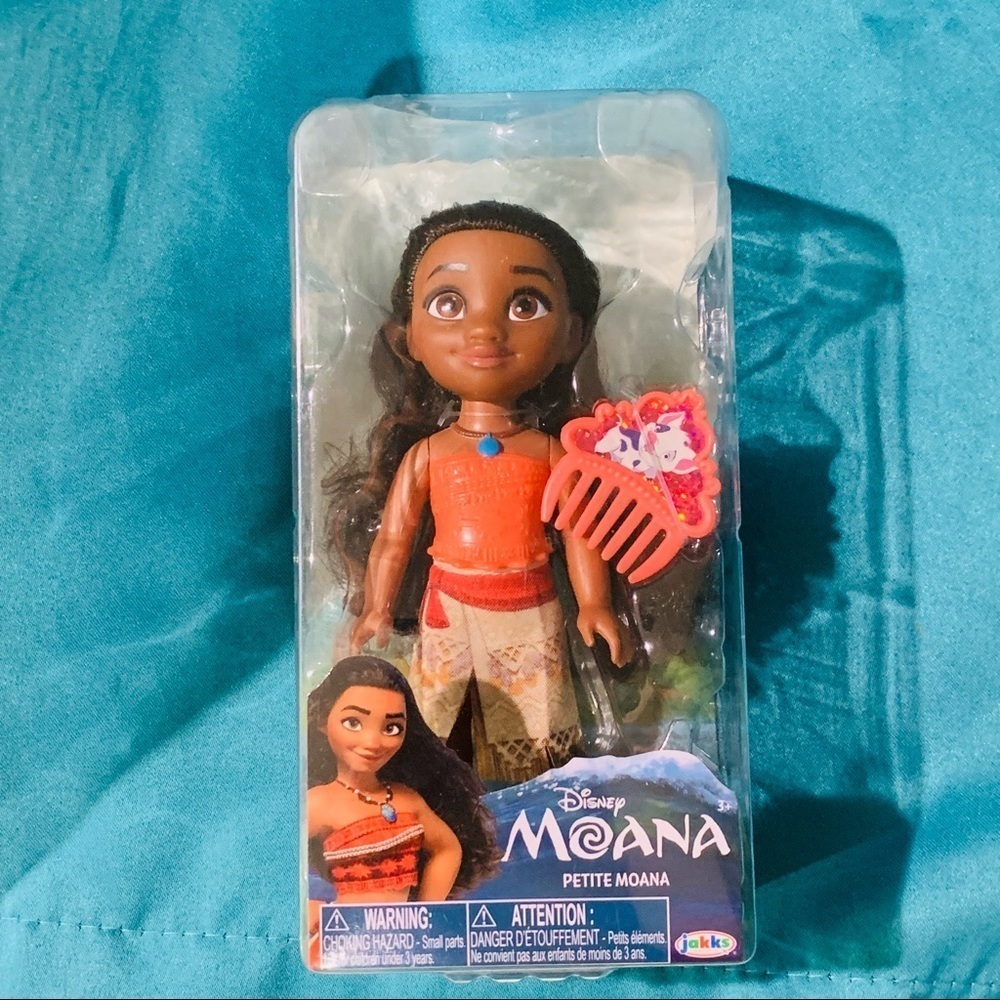 Disney Petit Moana Doll 6 in Tall‎